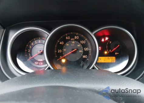 2008 Nissan Versa 1.8S z USA, uszkodzony, nr VIN 3N1BC13E28L453664